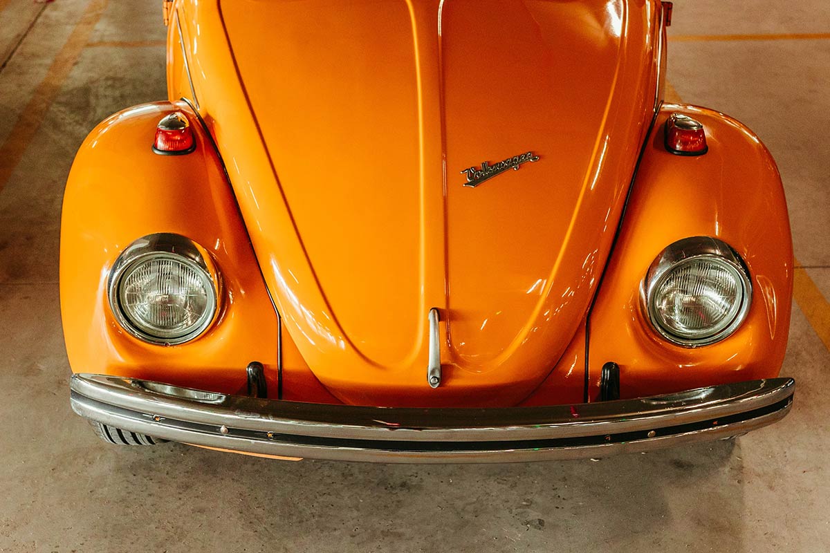 découvrez notre guide complet sur l'assurance auto étudiant : des conseils pour choisir la meilleure couverture, des astuces pour économiser et des informations spécifiques aux jeunes conducteurs. profitez d'une assurance adaptée à votre budget et à vos besoins !