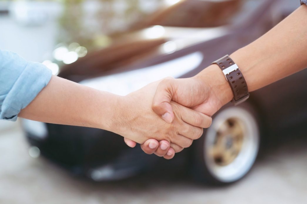 découvrez comment résilier votre assurance auto facilement et rapidement. guide pratique pour comprendre vos droits, les démarches à suivre et éviter les pièges courants lors de la résiliation de votre contrat d'assurance automobile.