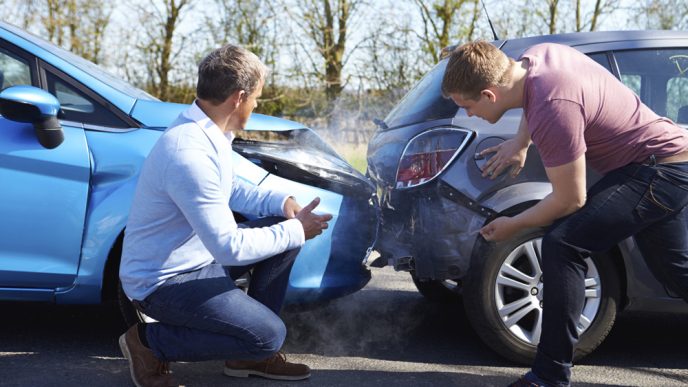 découvrez l'évolution de l'assurance auto à travers les décennies, ses innovations, les nouvelles réglementations et les tendances actuelles qui façonnent le secteur. informez-vous sur les couvertures indispensables et les meilleures options pour votre véhicule.