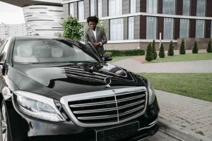 découvrez comment changer d'assurance auto facilement et rapidement. comparez les offres, résiliez votre ancien contrat et trouvez la couverture idéale pour votre véhicule afin de faire des économies. ne laissez pas le choix de votre assurance au hasard, optez pour une protection adaptée à vos besoins.