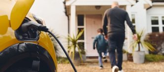 découvrez l'assurance auto 2025 adaptée aux véhicules économes et coûteux, pour protéger votre voiture tout en maîtrisant vos dépenses.