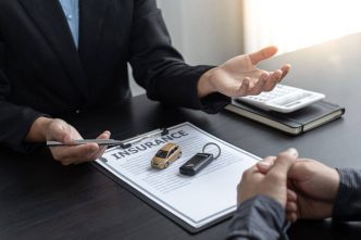 découvrez pourquoi nous sommes les leaders du secteur de l'assurance auto et habitation, offrant des garanties complètes, des tarifs compétitifs et un service client exceptionnel.