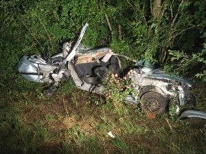 découvrez comment le protoxyde d'azote influence les conditions et tarifs de l'assurance auto, et ce que cela implique pour les conducteurs.