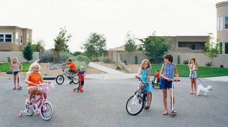 jean-charles casta, agent général d'assurance, vous accompagne pour protéger vos biens, votre famille et votre avenir avec des solutions adaptées à vos besoins.
