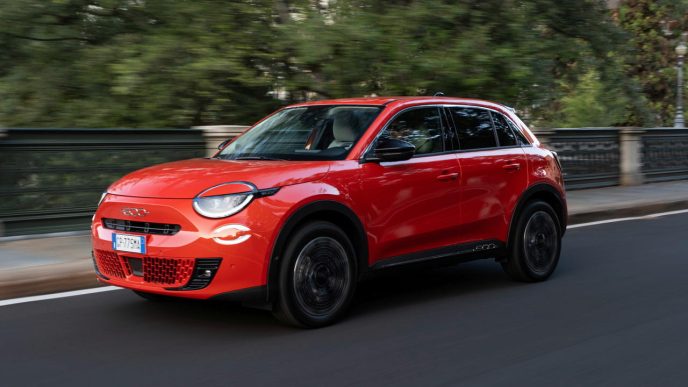 leasing social : découvrez comment la hausse des assurances impacte le marché et pourquoi les véhicules électriques rencontrent un succès grandissant.