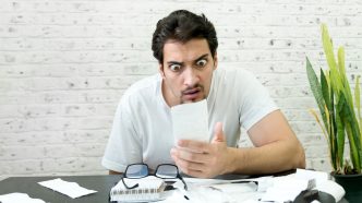 découvrez pourquoi les recours contre les refus d'assurance augmentent en 2024 et comment faire valoir vos droits efficacement.