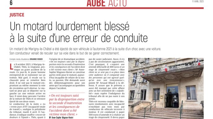 une octogénaire condamnée à cause d'une erreur de frappe sur son contrat d'assurance auto, une situation qui soulève des questions sur la justice et les erreurs humaines.